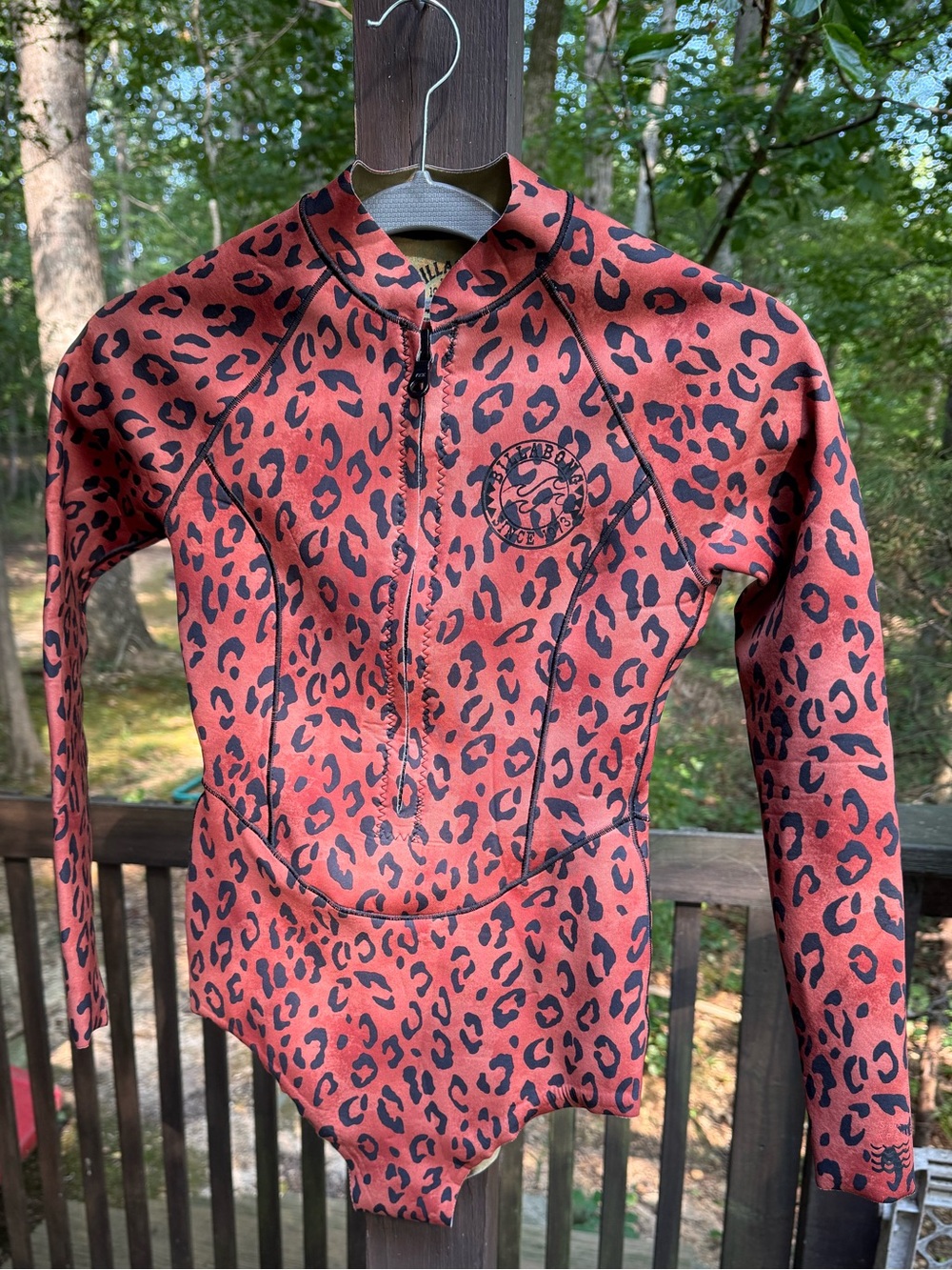 Billabong Salty Dayz Light 1mm Springsuit Women’s 6 Red Leopard Wetsuit